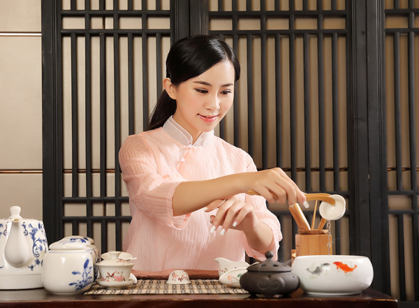 经常去武汉靠谱男士会馆，这家私藏已久的店推荐给你